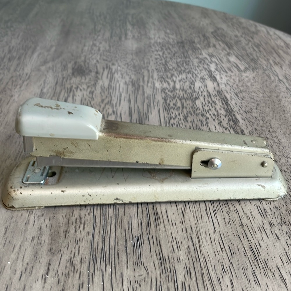 Vintage Bates Model 56 Stapler